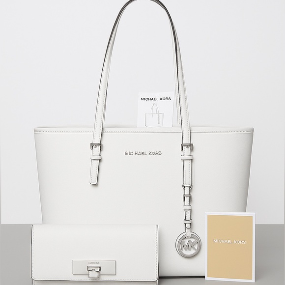 Michael Kors purse and matching wallet - Picture 1 of 8